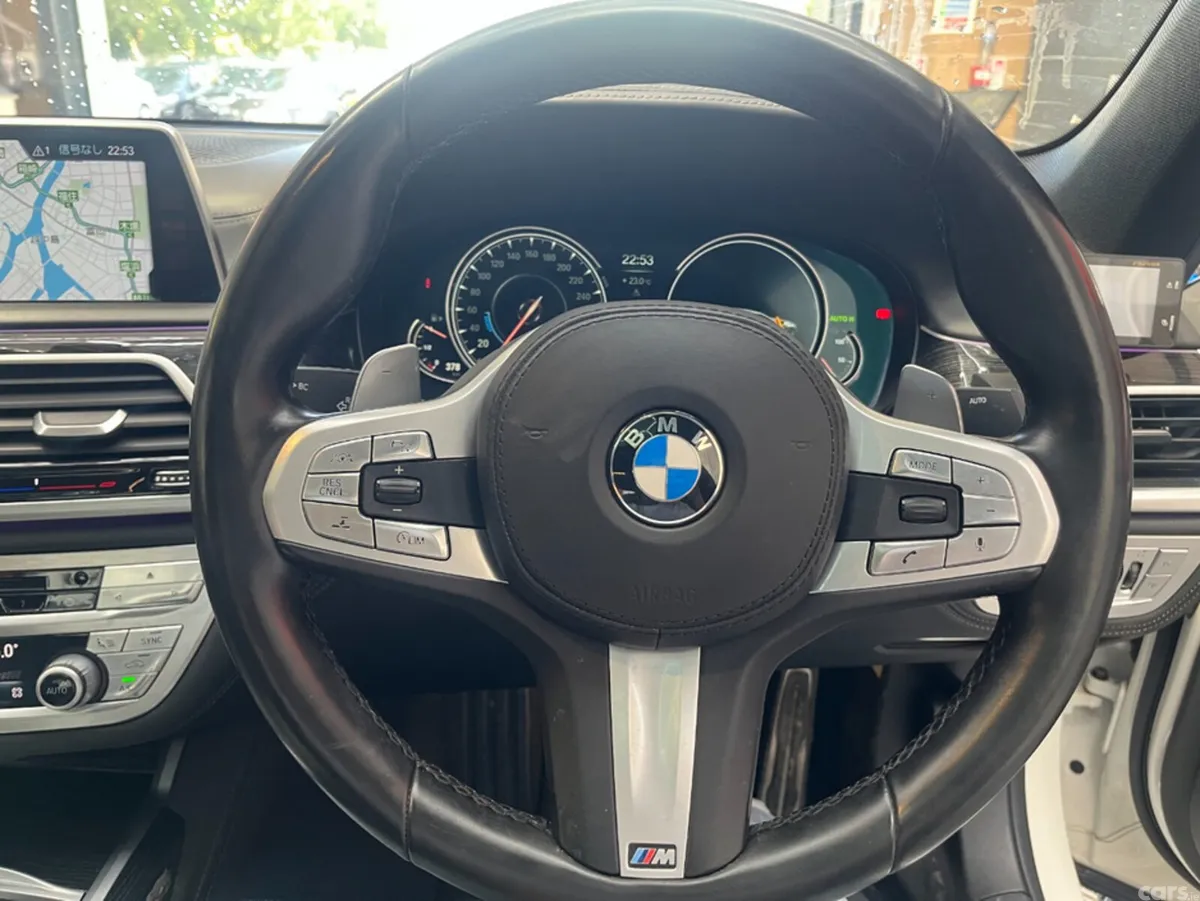 BMW 7-Series Saloon, Petrol, 2019, White