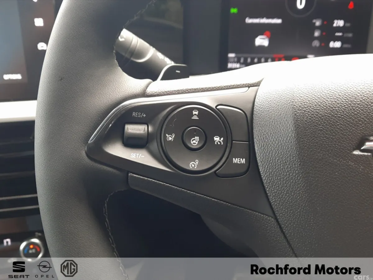 Opel Mokka MPV, Petrol, 2024, Grey