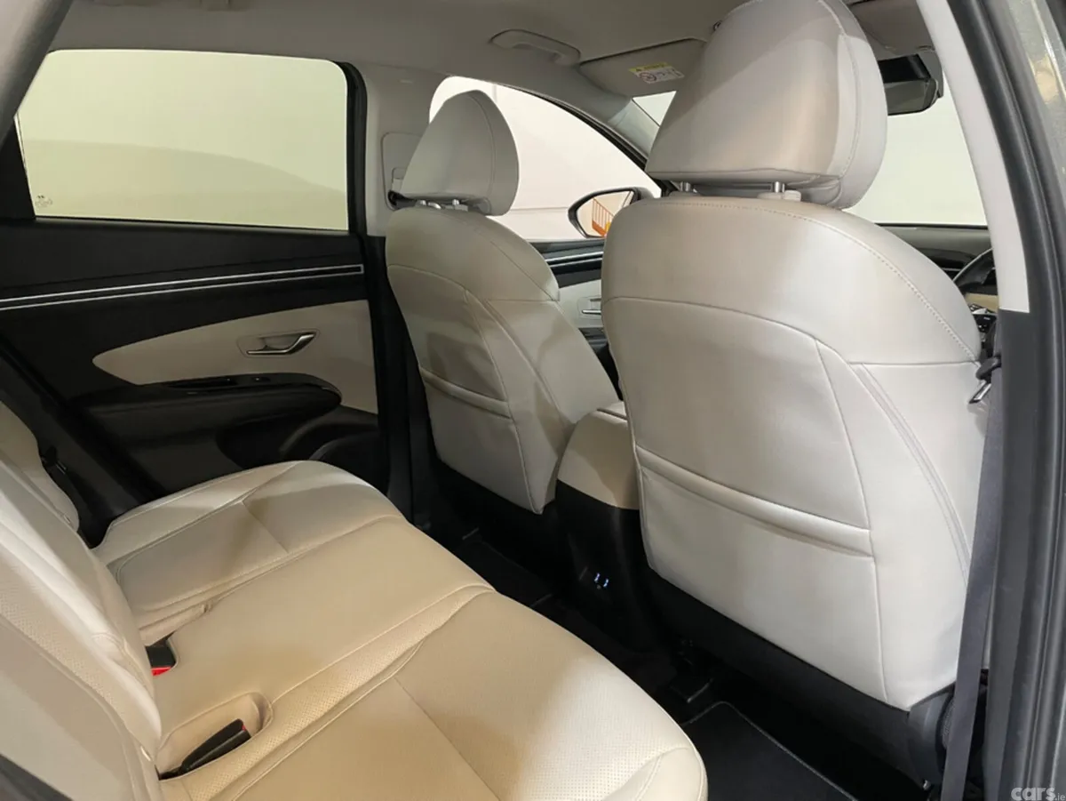 Hyundai Tucson MPV, Petrol Plug-in Hybrid, 2021, Grey