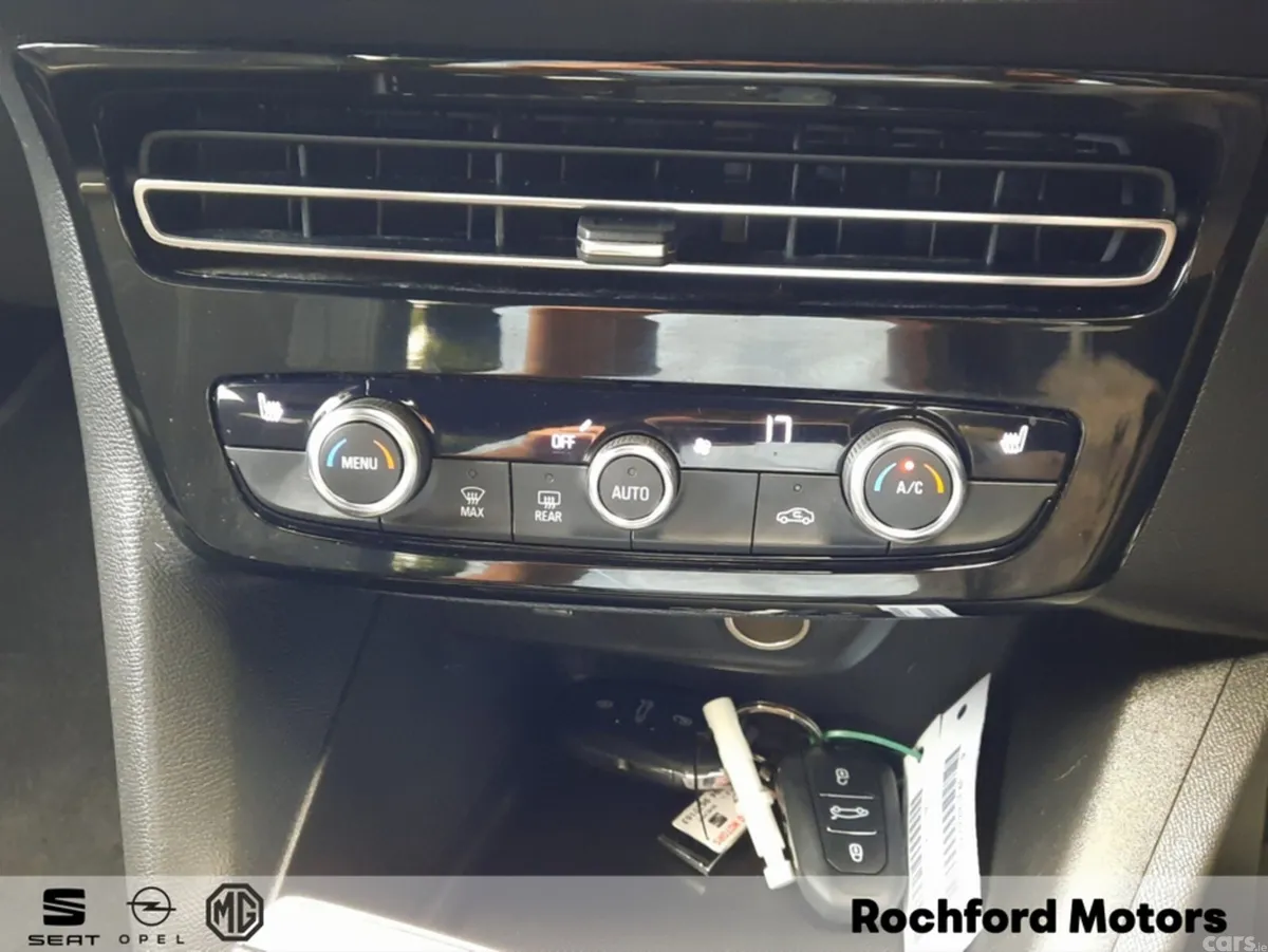 Opel Mokka MPV, Petrol, 2024, Grey