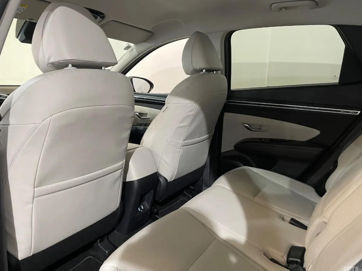 Hyundai Tucson MPV, Petrol Plug-in Hybrid, 2021, Grey
