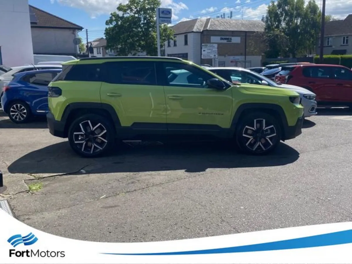 Jeep Compass SUV, Electric, 2026, Green