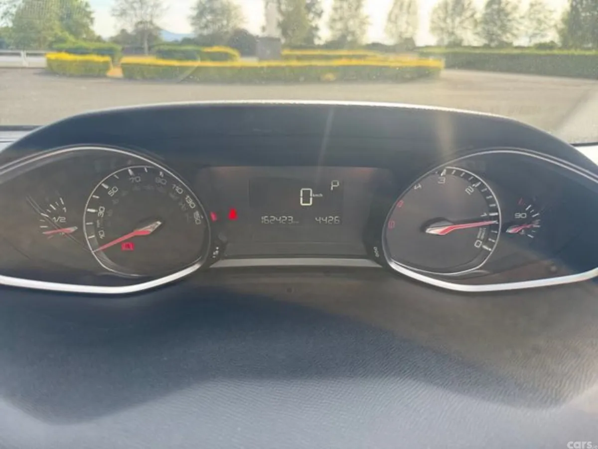 Peugeot 308 Hatchback, Diesel, 2016, Black