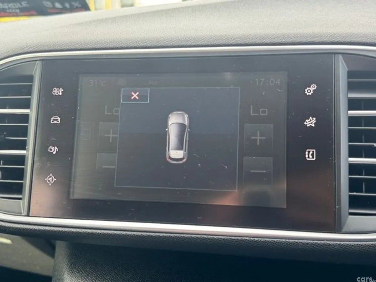 Peugeot 308 Hatchback, Diesel, 2016, Black