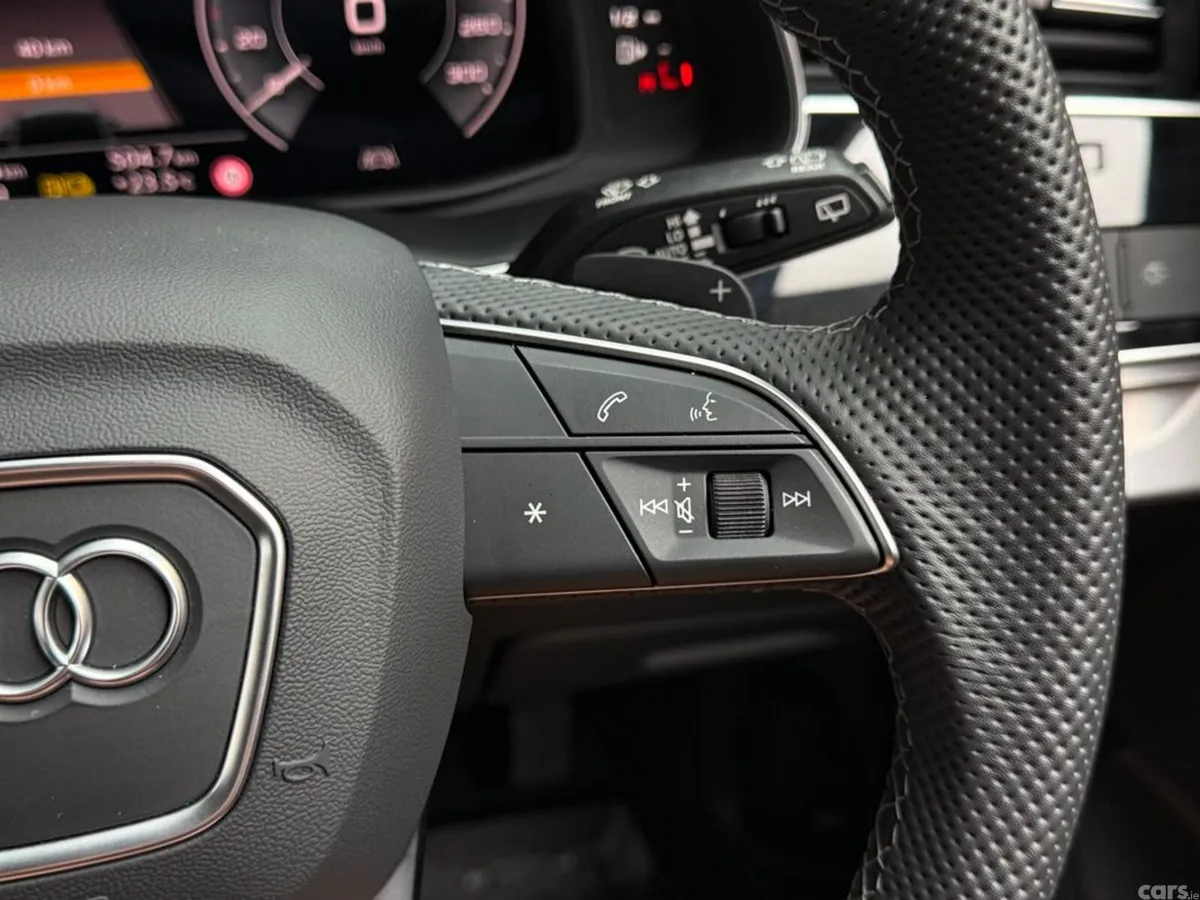 Audi Q7 SUV, Petrol Plug-in Hybrid, 2026, Grey