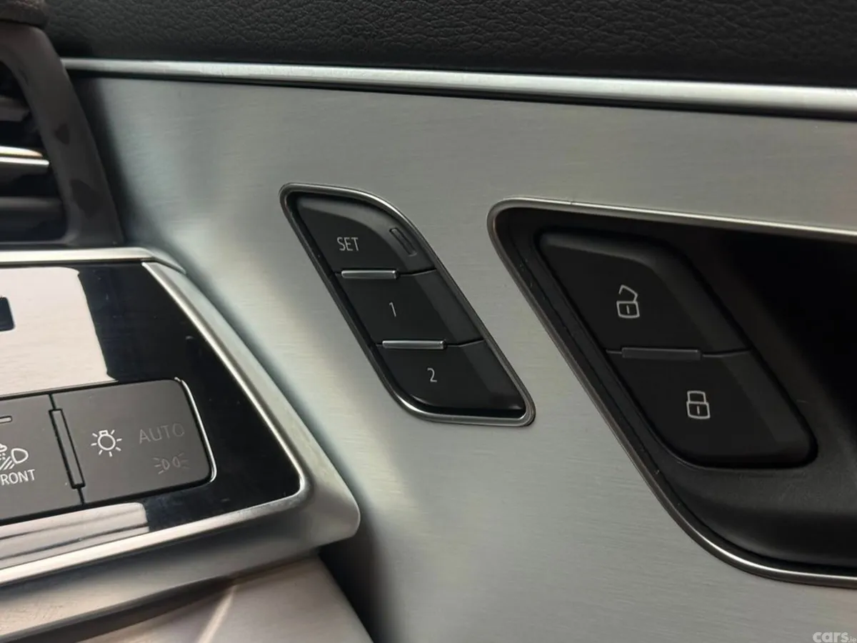 Audi Q7 SUV, Petrol Plug-in Hybrid, 2026, Grey