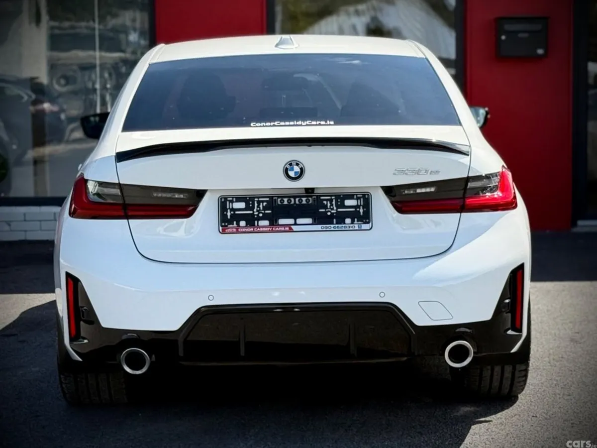 BMW 3-Series Saloon, Petrol Hybrid, 2025, White