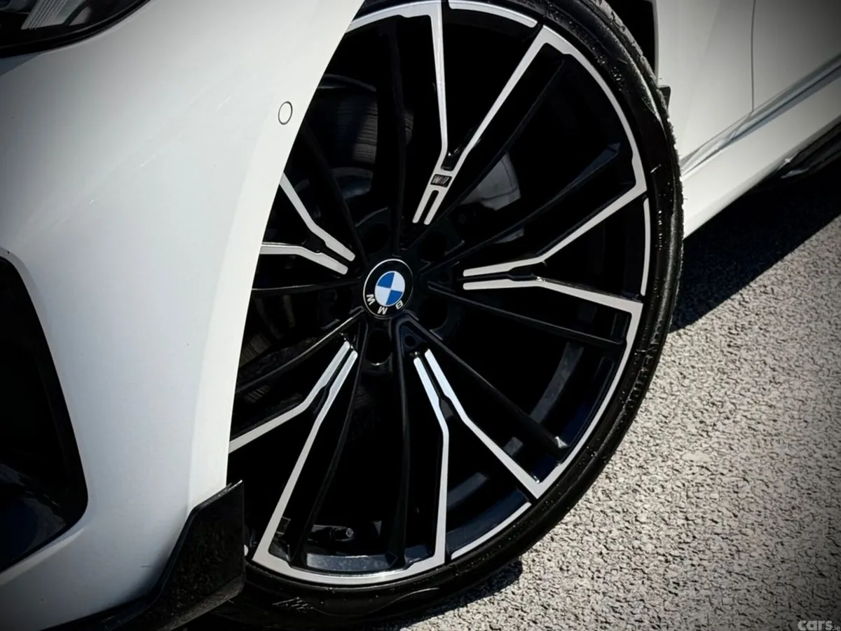 BMW 3-Series Saloon, Petrol Hybrid, 2025, White