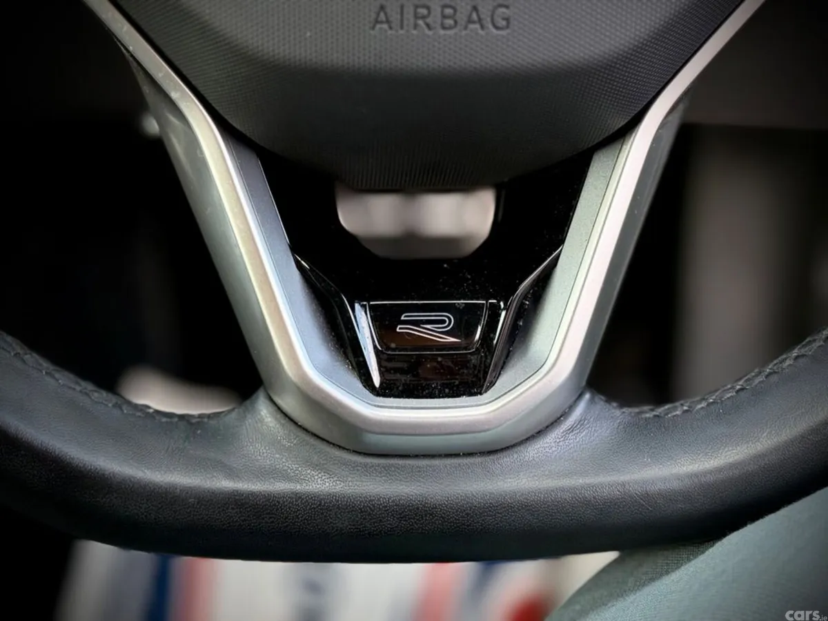 Volkswagen Golf Hatchback, Diesel, 2023, Grey