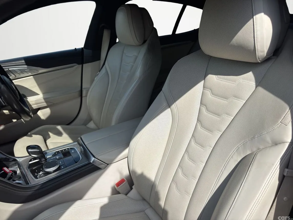 BMW 8-Series Coupe, Petrol, 2021, Blue