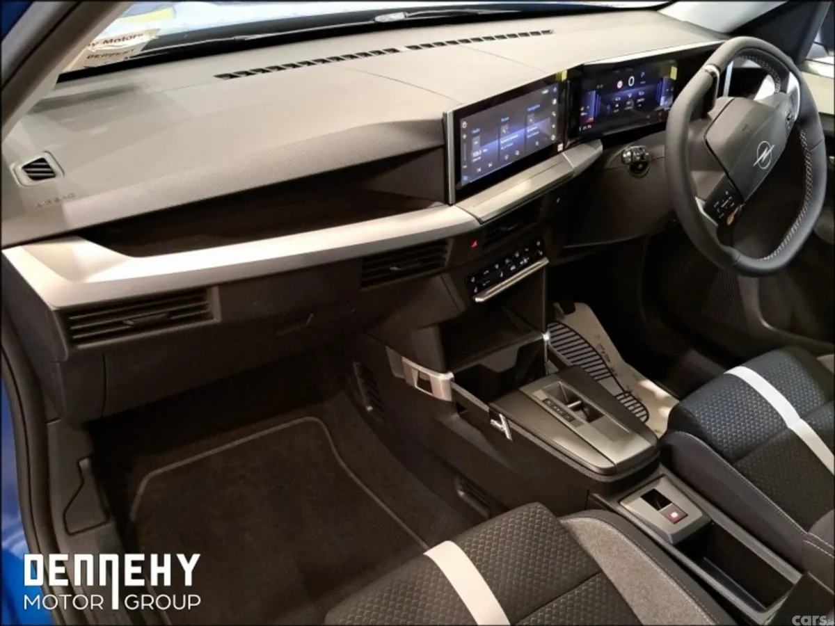 Opel Frontera SUV, Petrol Hybrid, 2026, Blue