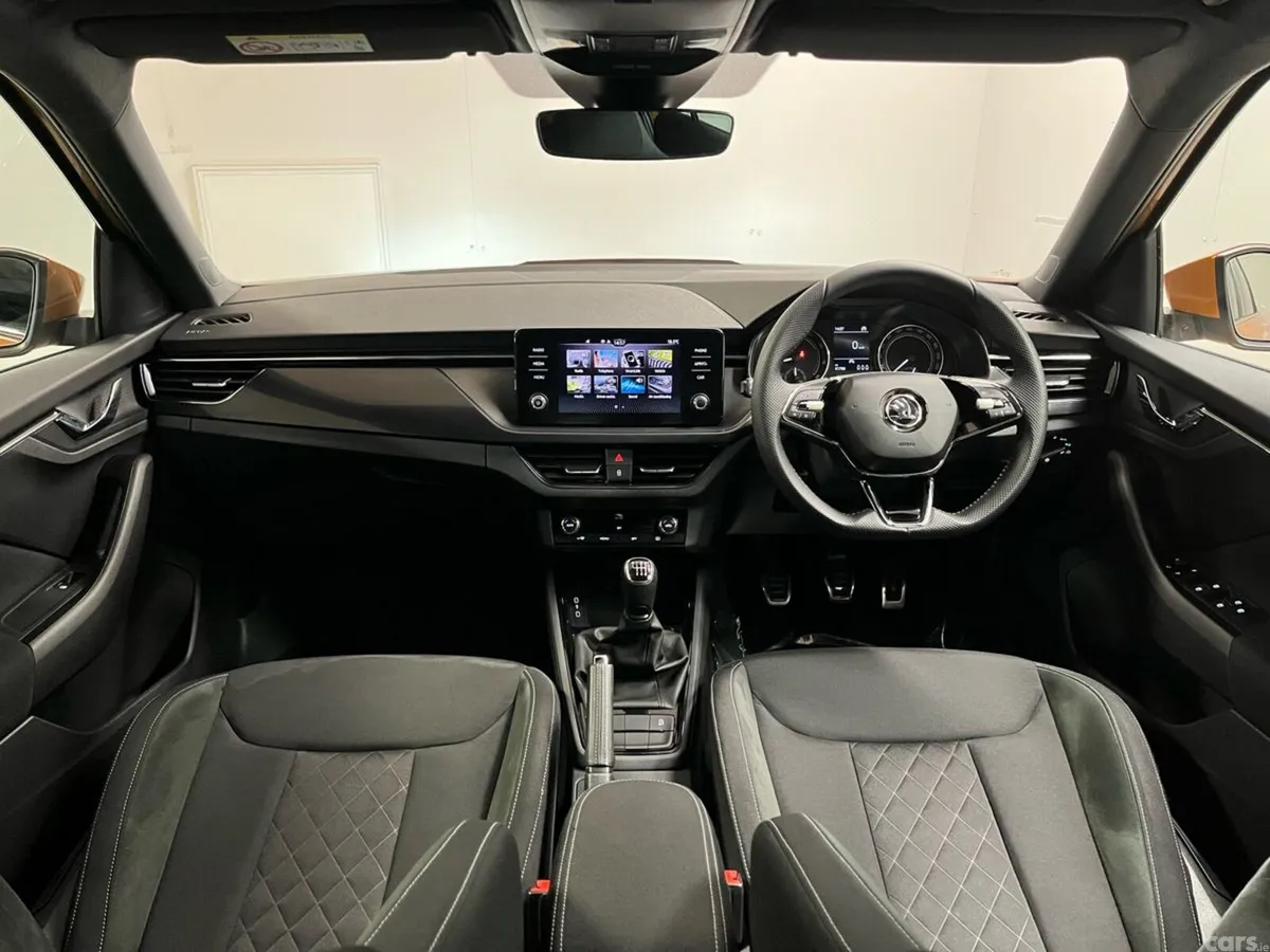 Skoda Kamiq Hatchback, Petrol, 2023, Orange