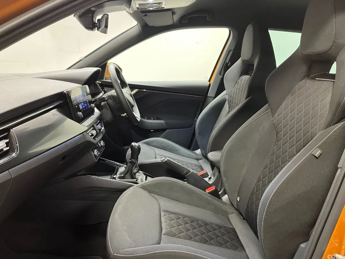Skoda Kamiq Hatchback, Petrol, 2023, Orange