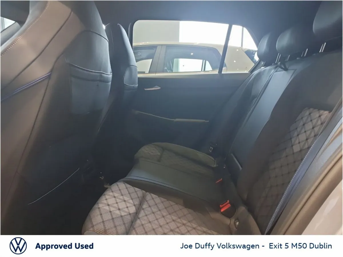 Volkswagen Golf Estate, Petrol, 2026, Grey