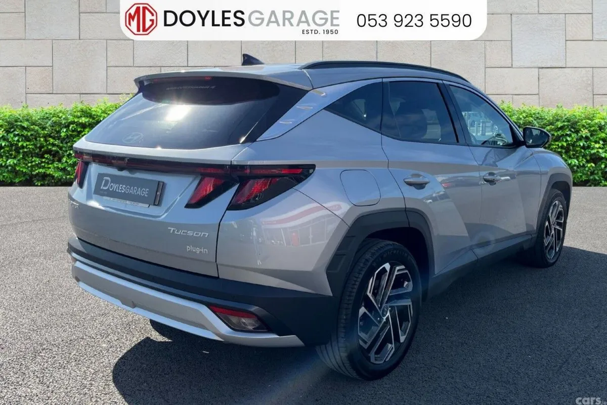 Hyundai Tucson SUV, Petrol Plug-in Hybrid, 2025, Grey
