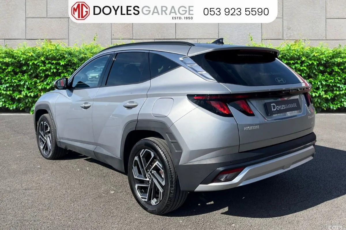 Hyundai Tucson SUV, Petrol Plug-in Hybrid, 2025, Grey