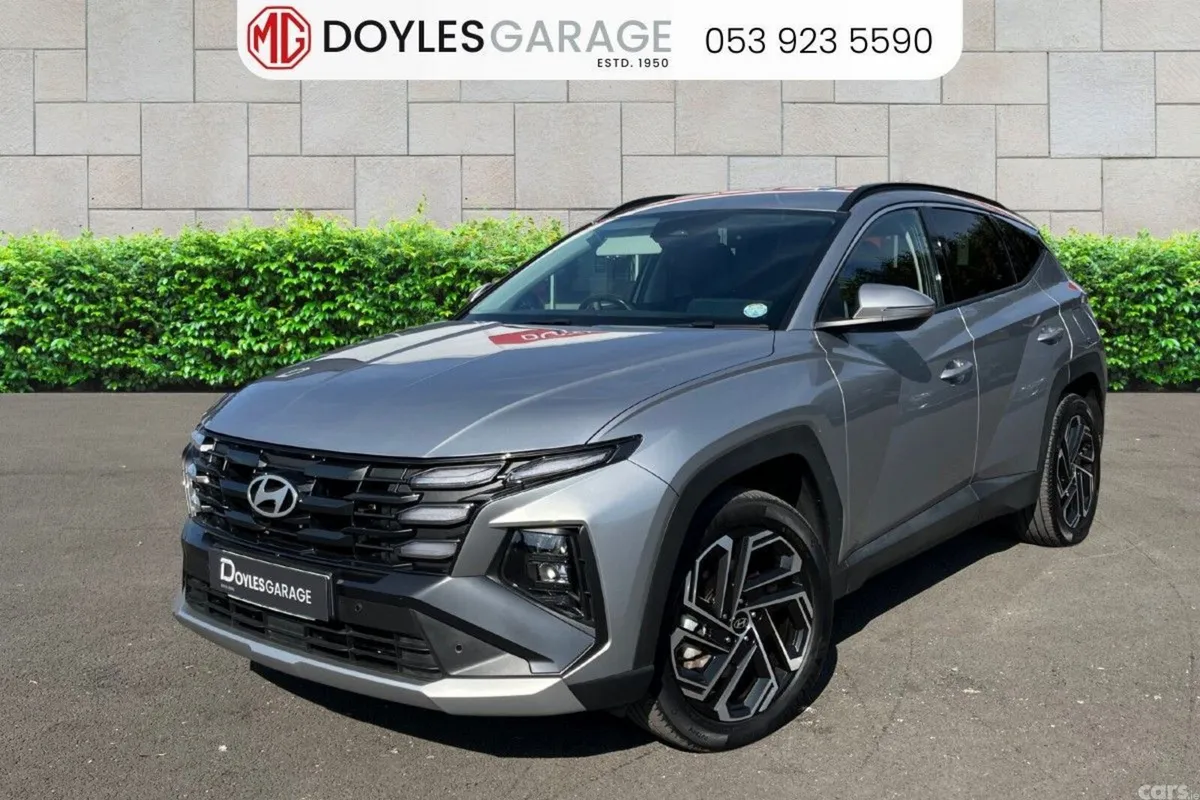 Hyundai Tucson SUV, Petrol Plug-in Hybrid, 2025, Grey