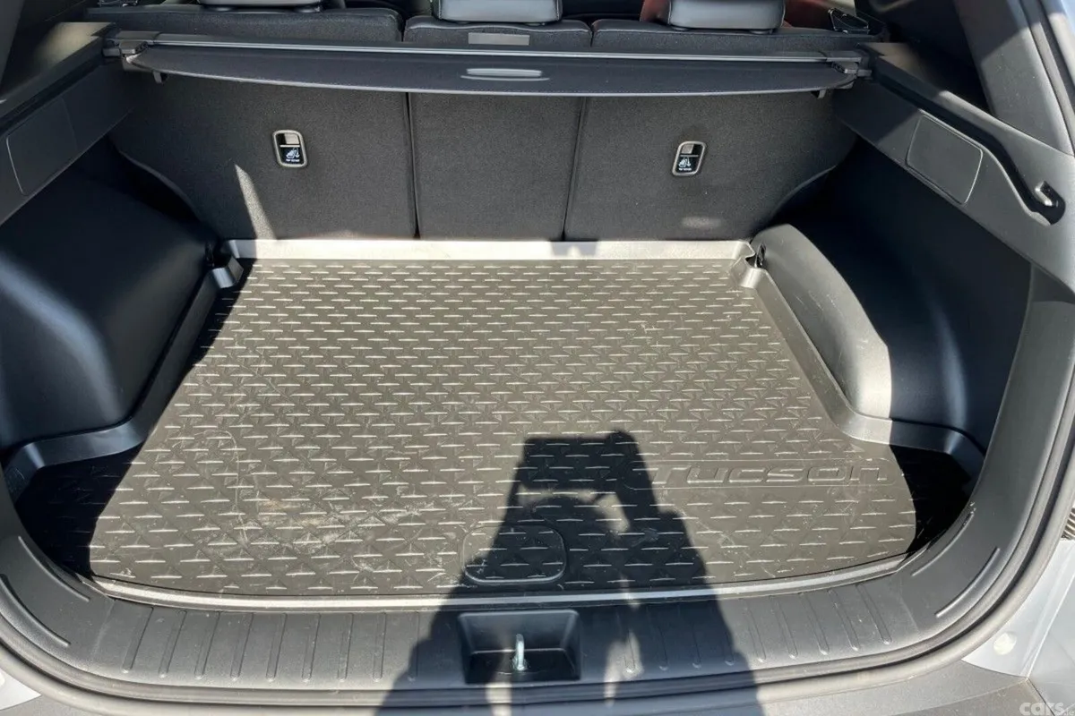 Hyundai Tucson SUV, Petrol Plug-in Hybrid, 2025, Grey