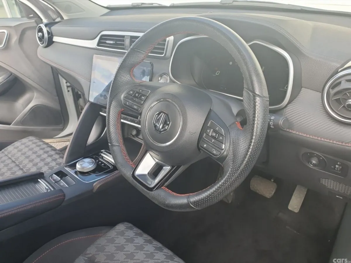MG ZS SUV, Electric, 2022, White
