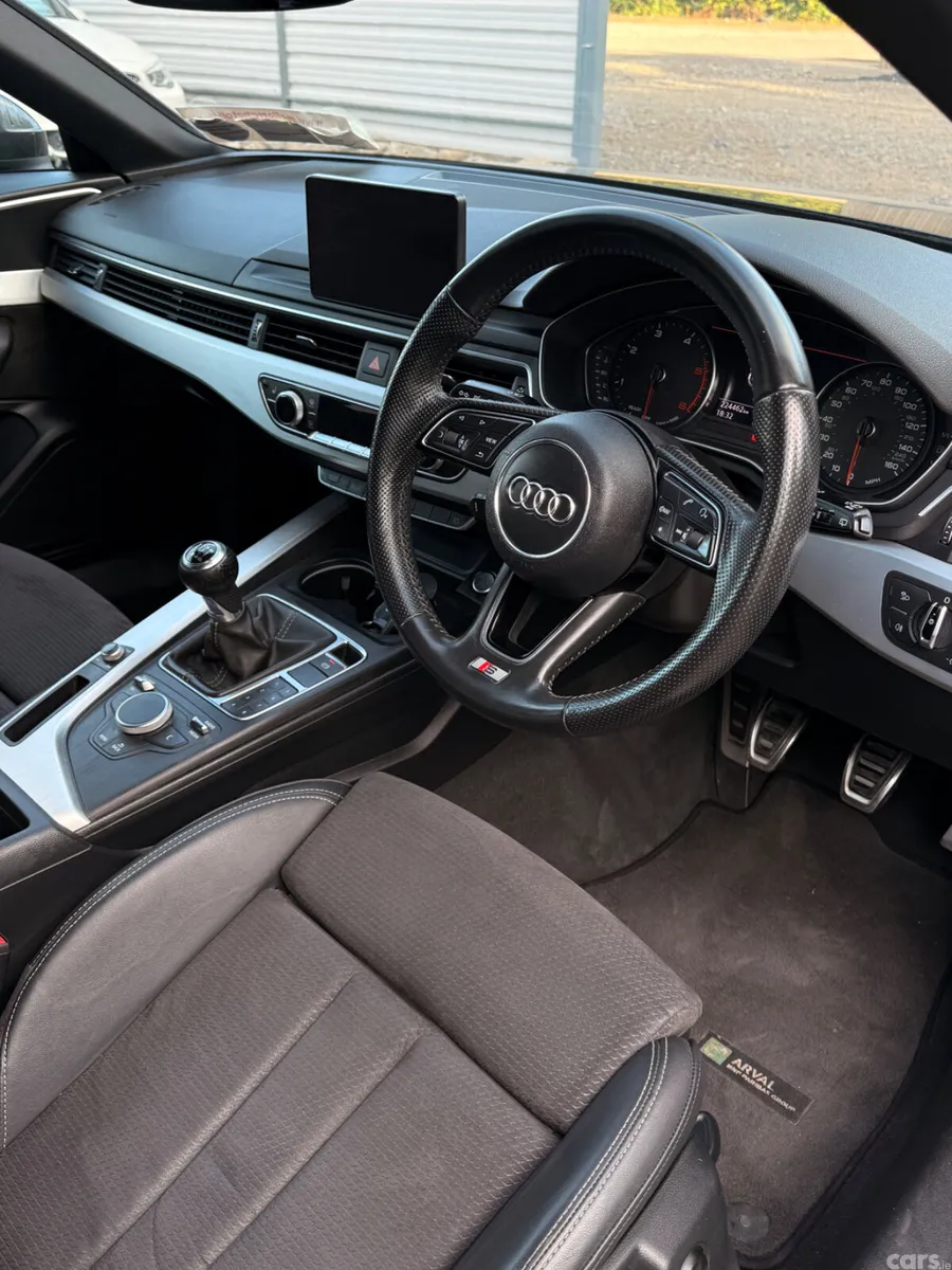 Audi A4 Estate, Diesel, 2017, Grey
