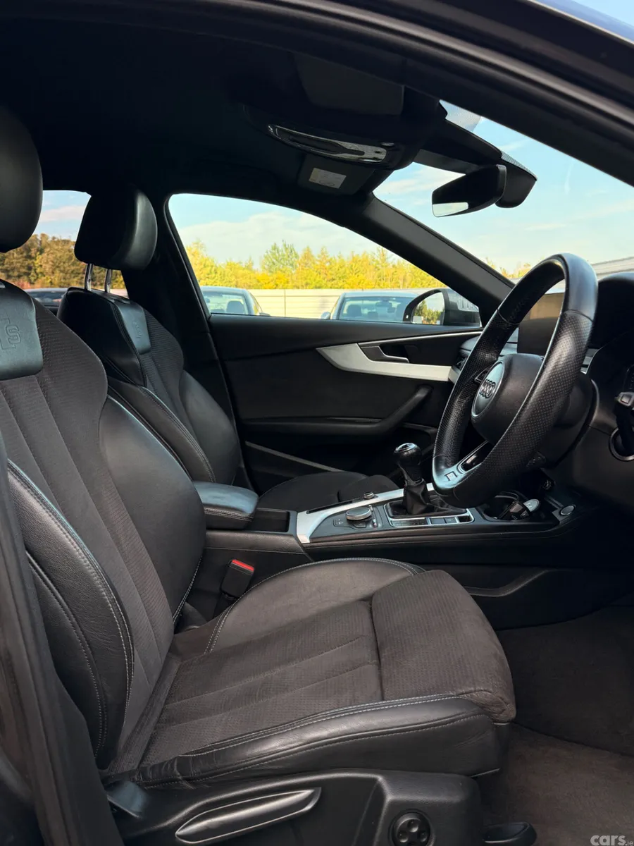 Audi A4 Estate, Diesel, 2017, Grey