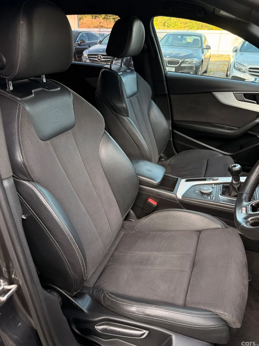 Audi A4 Estate, Diesel, 2017, Grey