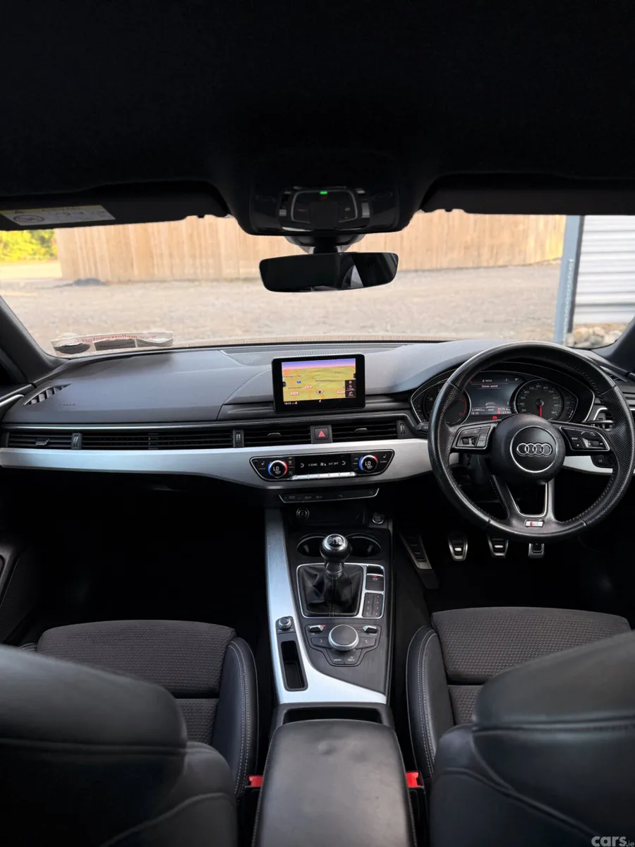 Audi A4 Estate, Diesel, 2017, Grey