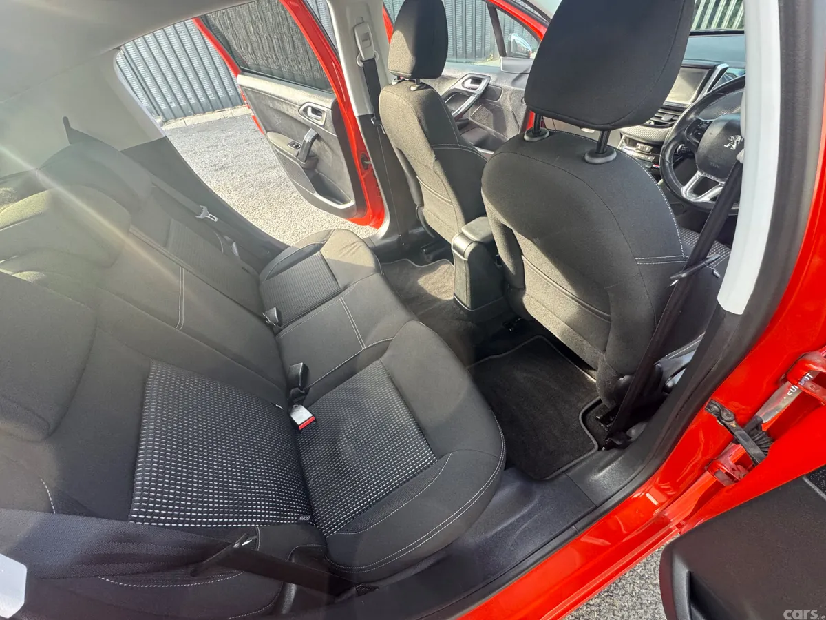 Peugeot 208 Hatchback, Petrol, 2016, Orange
