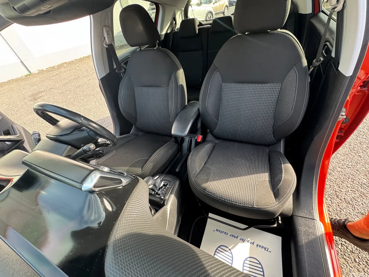 Peugeot 208 Hatchback, Petrol, 2016, Orange