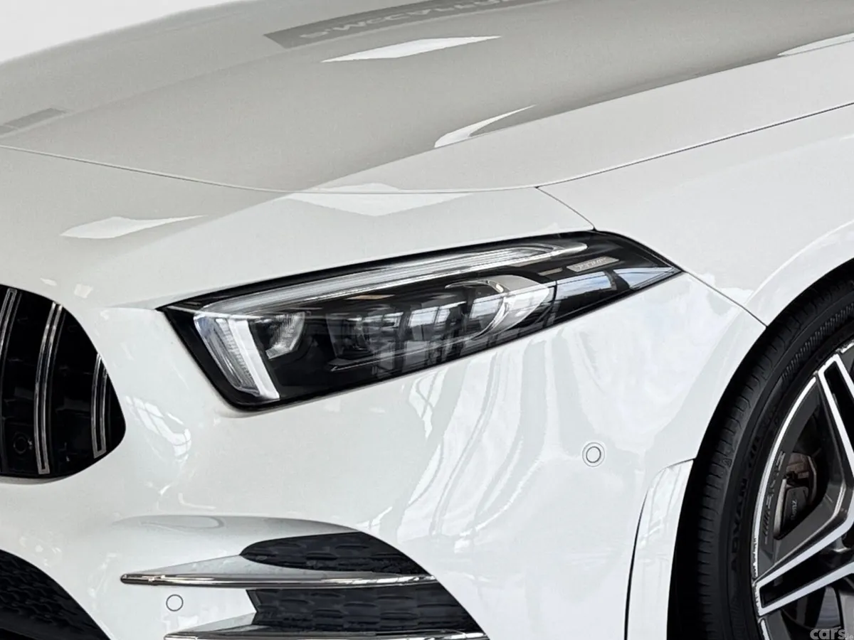 Mercedes-Benz A-Class Hatchback, Diesel, 2020, White
