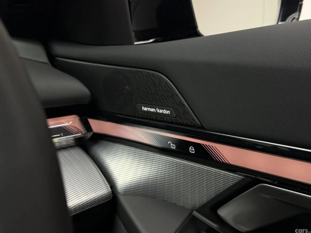 BMW 5-Series Saloon, Petrol Plug-in Hybrid, 2026, Black