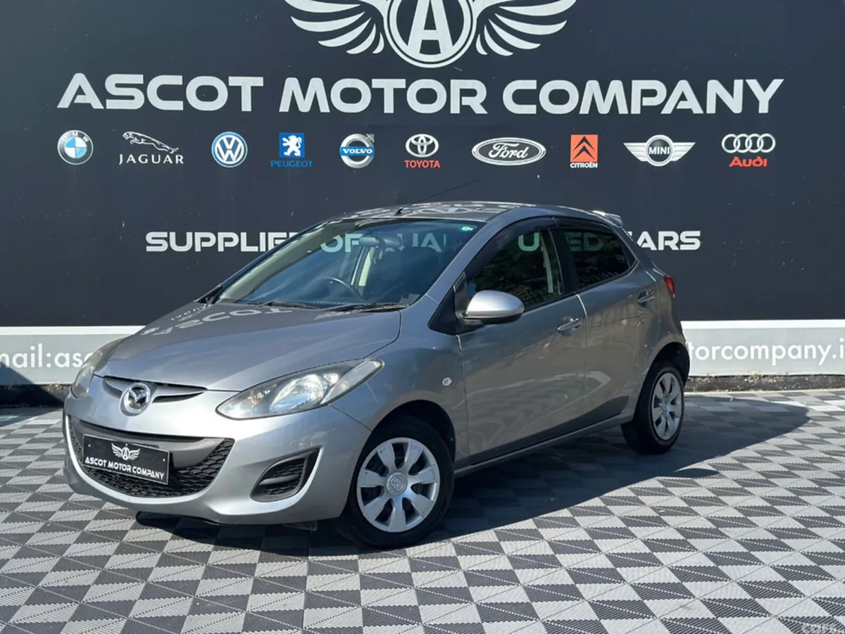 Mazda Demio Hatchback, Petrol, 2013, Grey