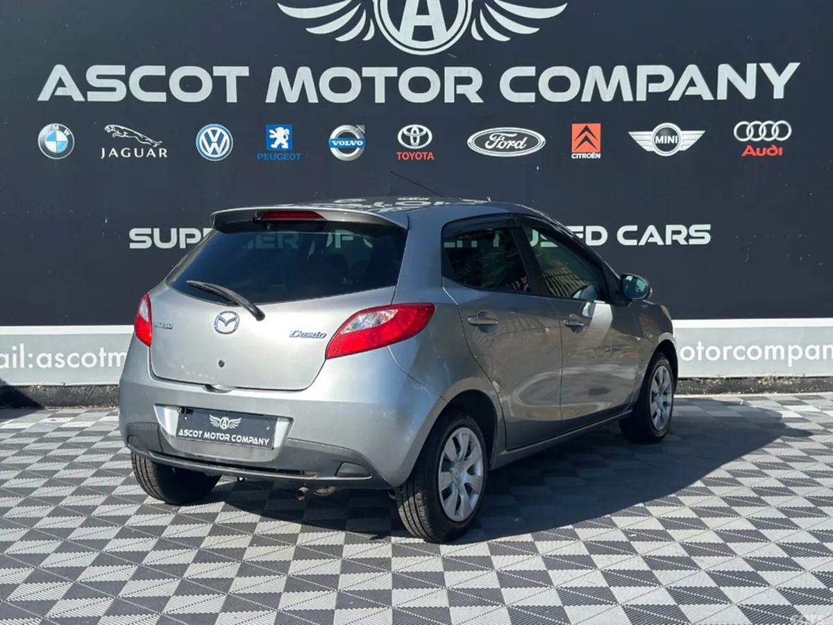 Mazda Demio Hatchback, Petrol, 2013, Grey