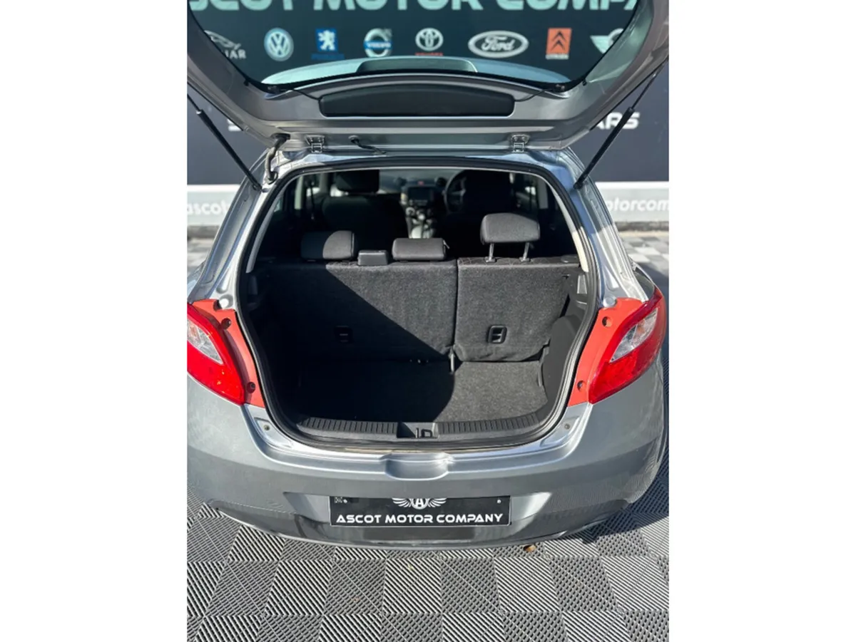 Mazda Demio Hatchback, Petrol, 2013, Grey