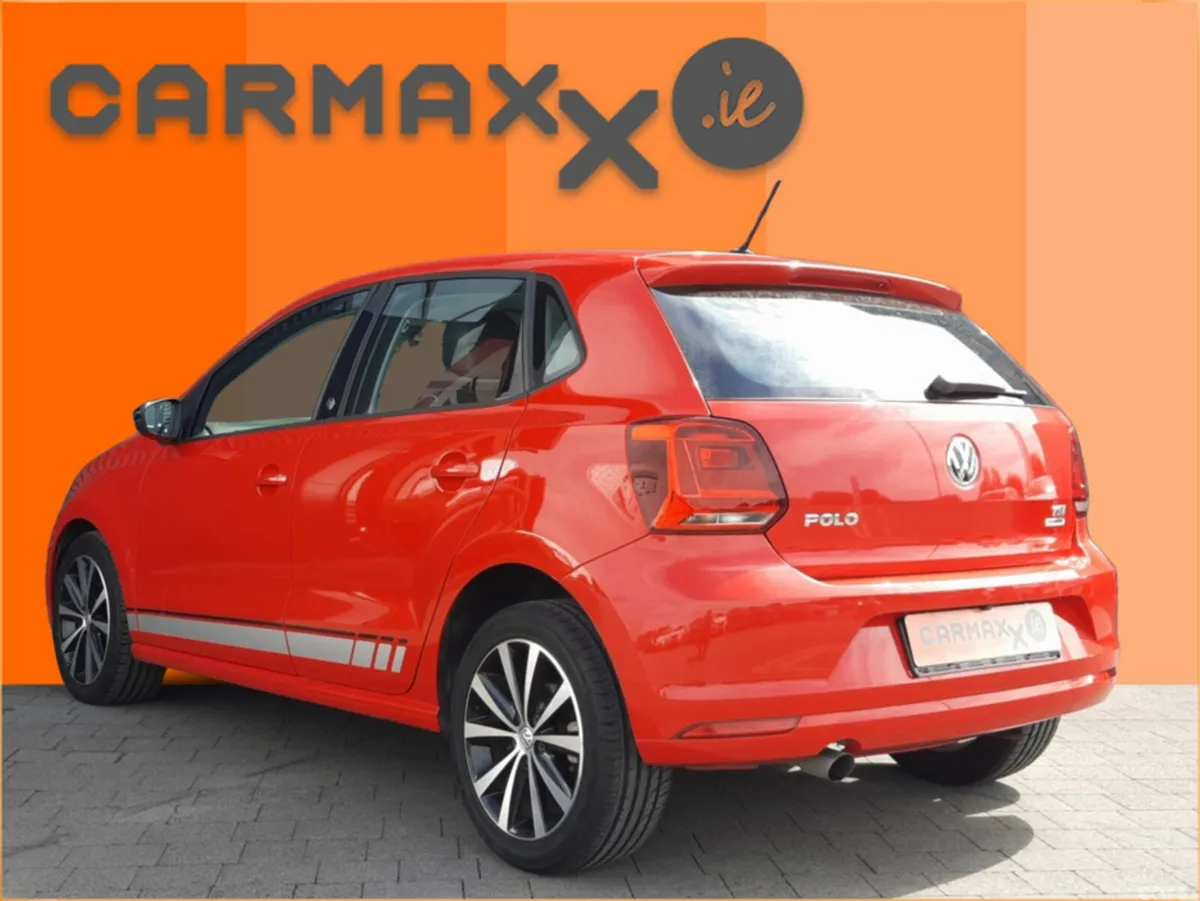 Volkswagen Polo Hatchback, Petrol, 2017, Red