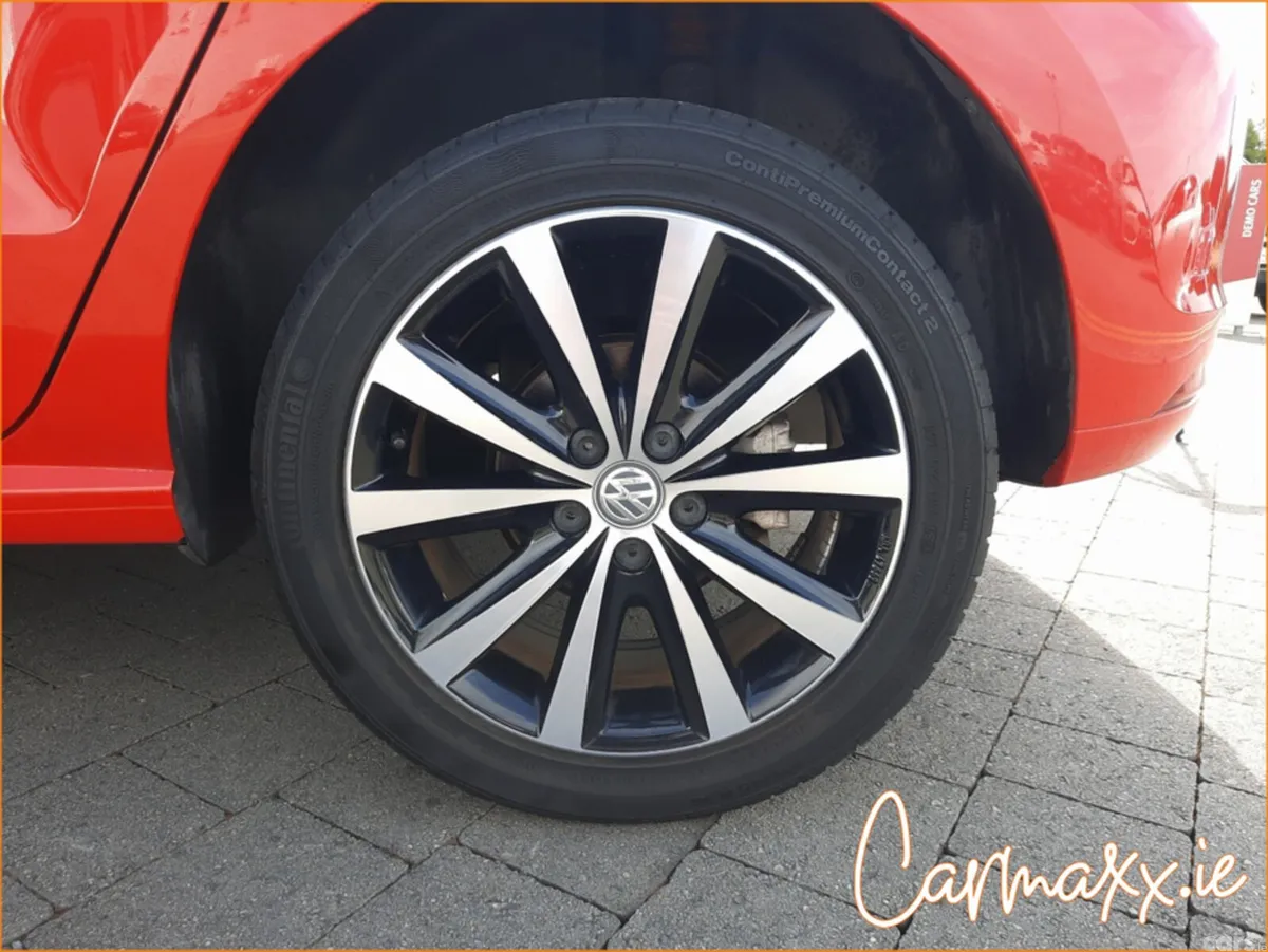 Volkswagen Polo Hatchback, Petrol, 2017, Red
