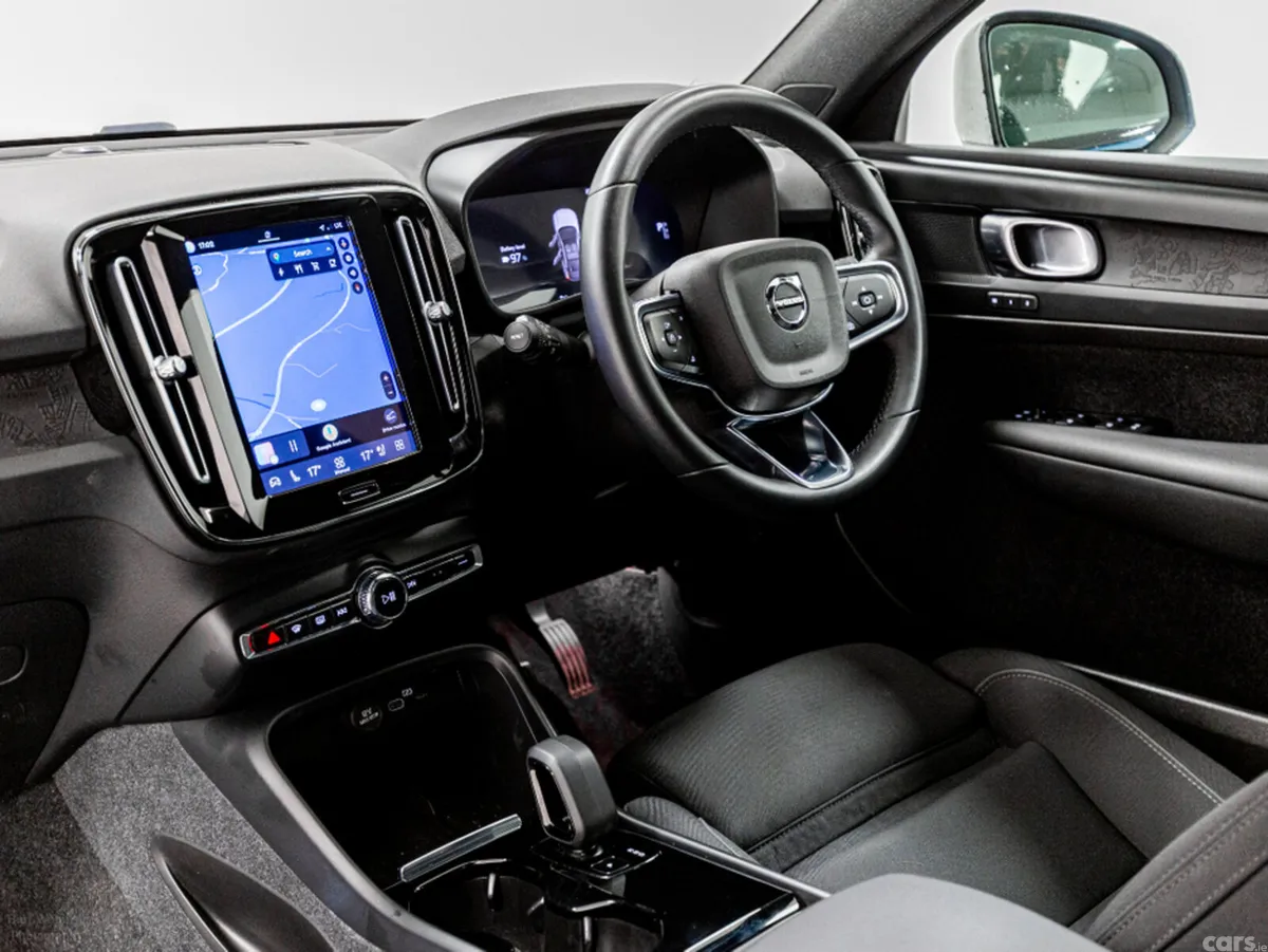 Volvo C40 SUV, Electric, 2023, Blue