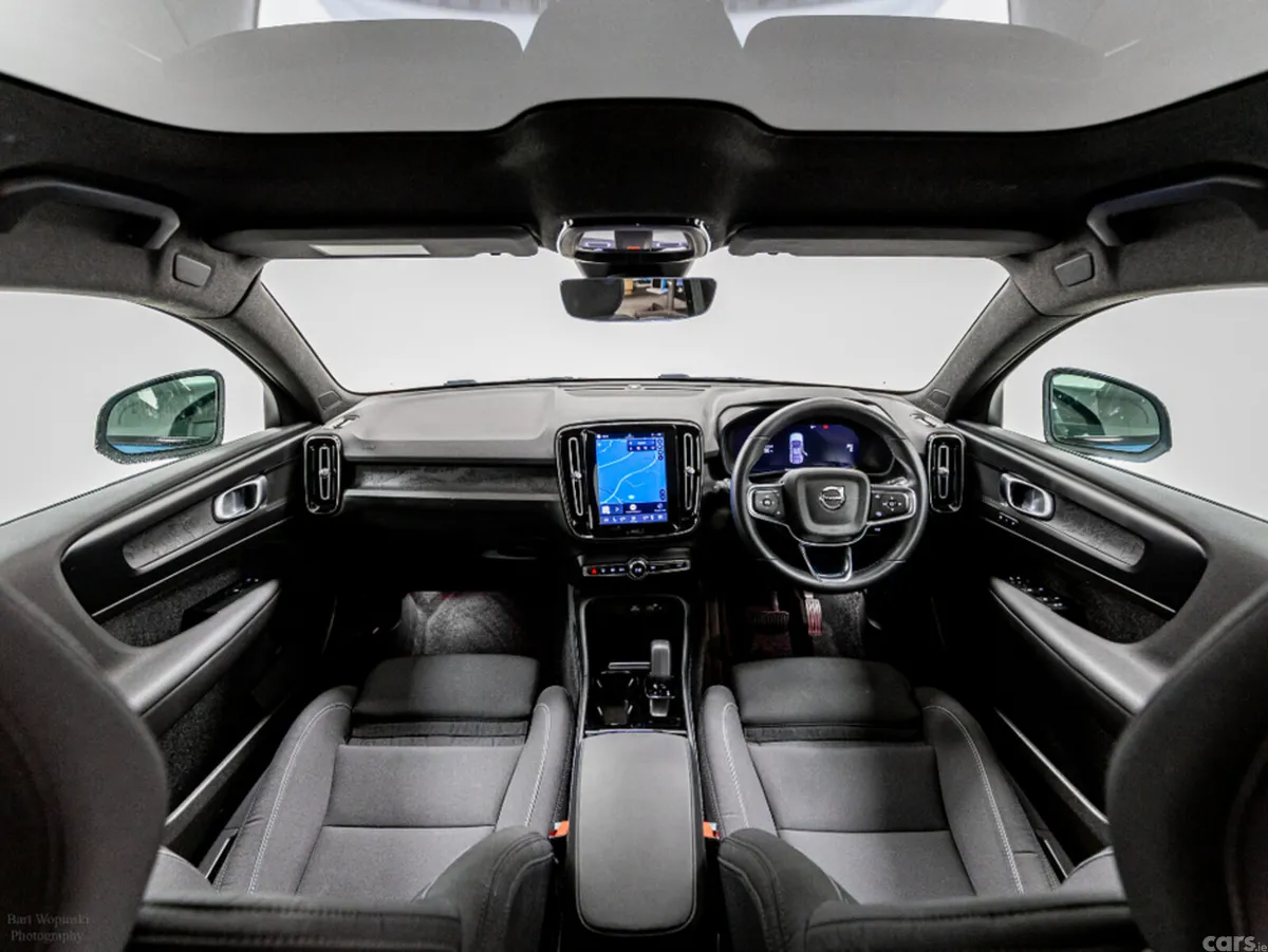 Volvo C40 SUV, Electric, 2023, Blue