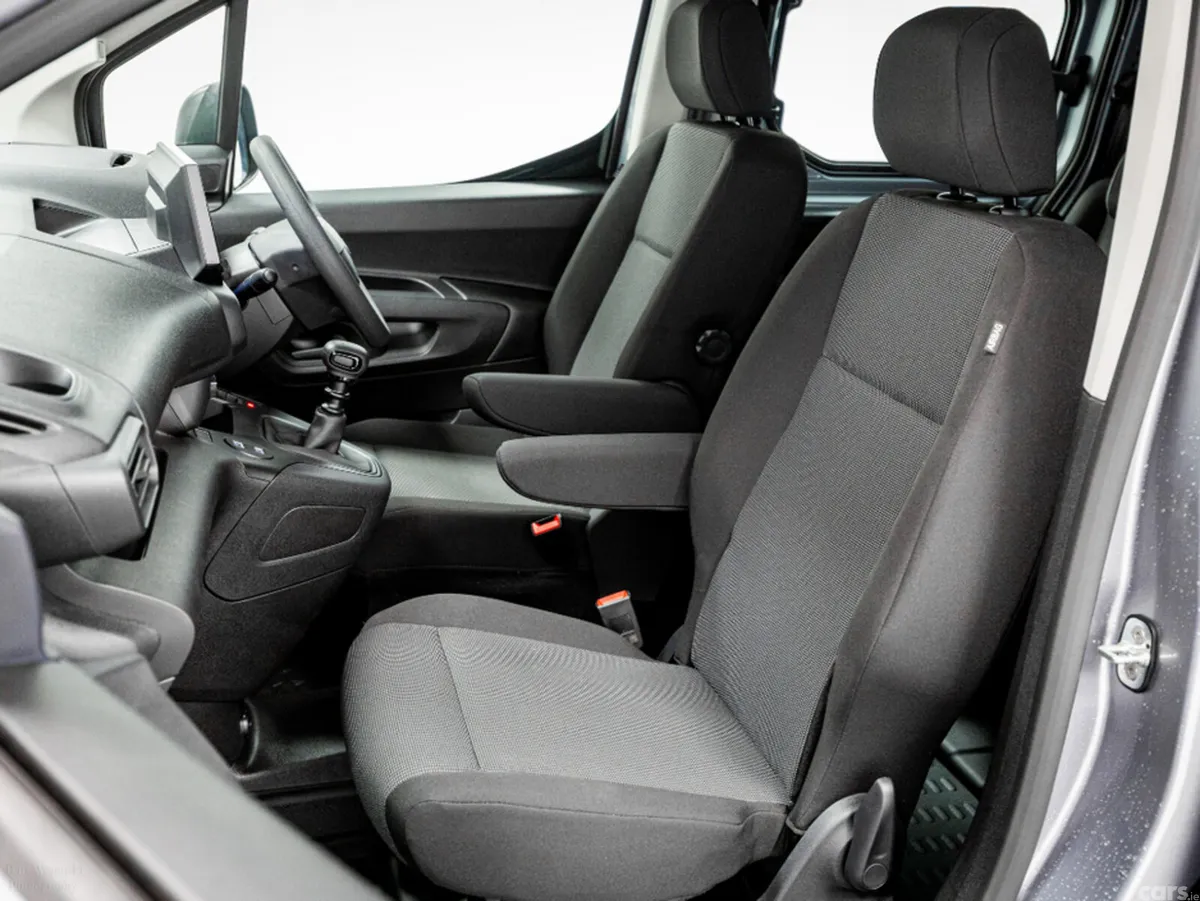 Citroen Berlingo Van, Diesel, 2026, Grey