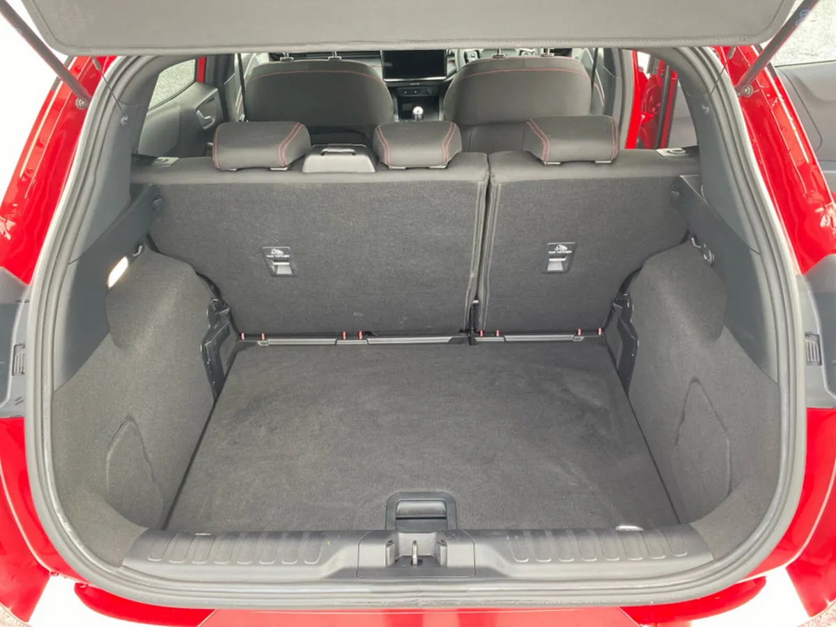 Ford Puma SUV, Petrol, 2025, Red