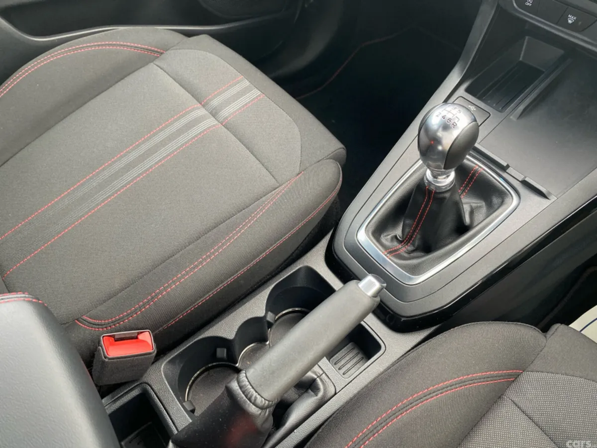 Ford Puma SUV, Petrol, 2025, Red