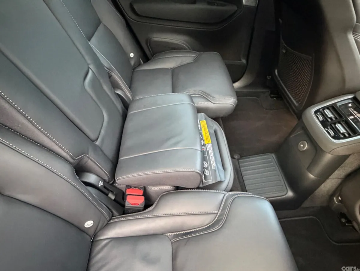 Volvo XC90 SUV, Petrol Plug-in Hybrid, 2026, Grey