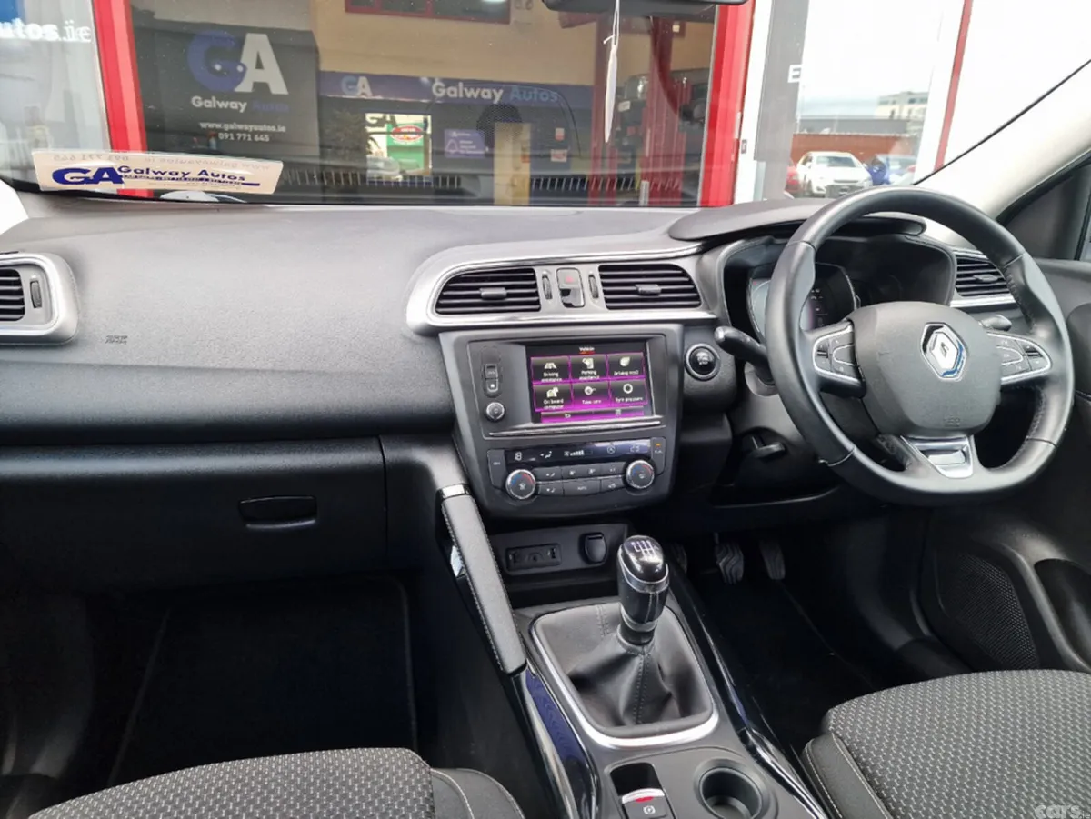 Renault Kadjar Hatchback, Diesel, 2017, Black