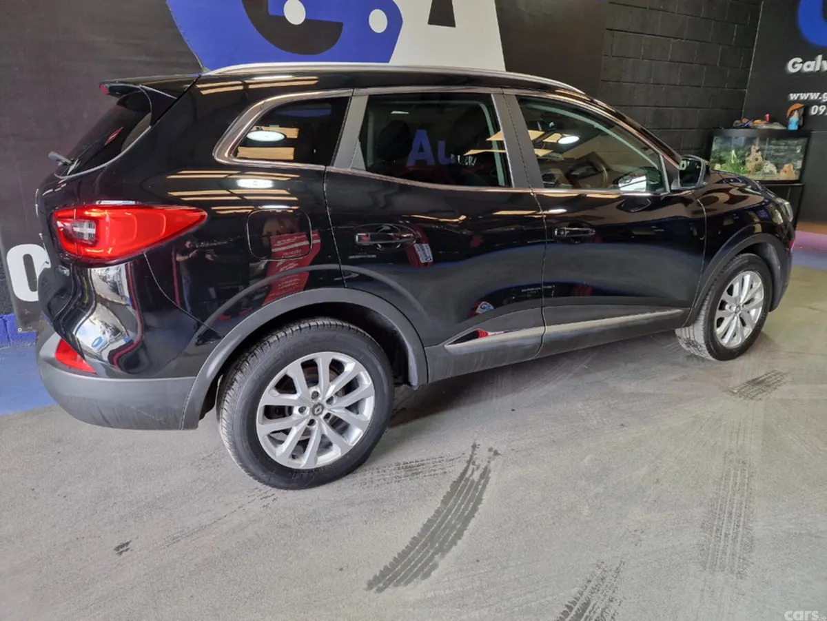 Renault Kadjar Hatchback, Diesel, 2017, Black