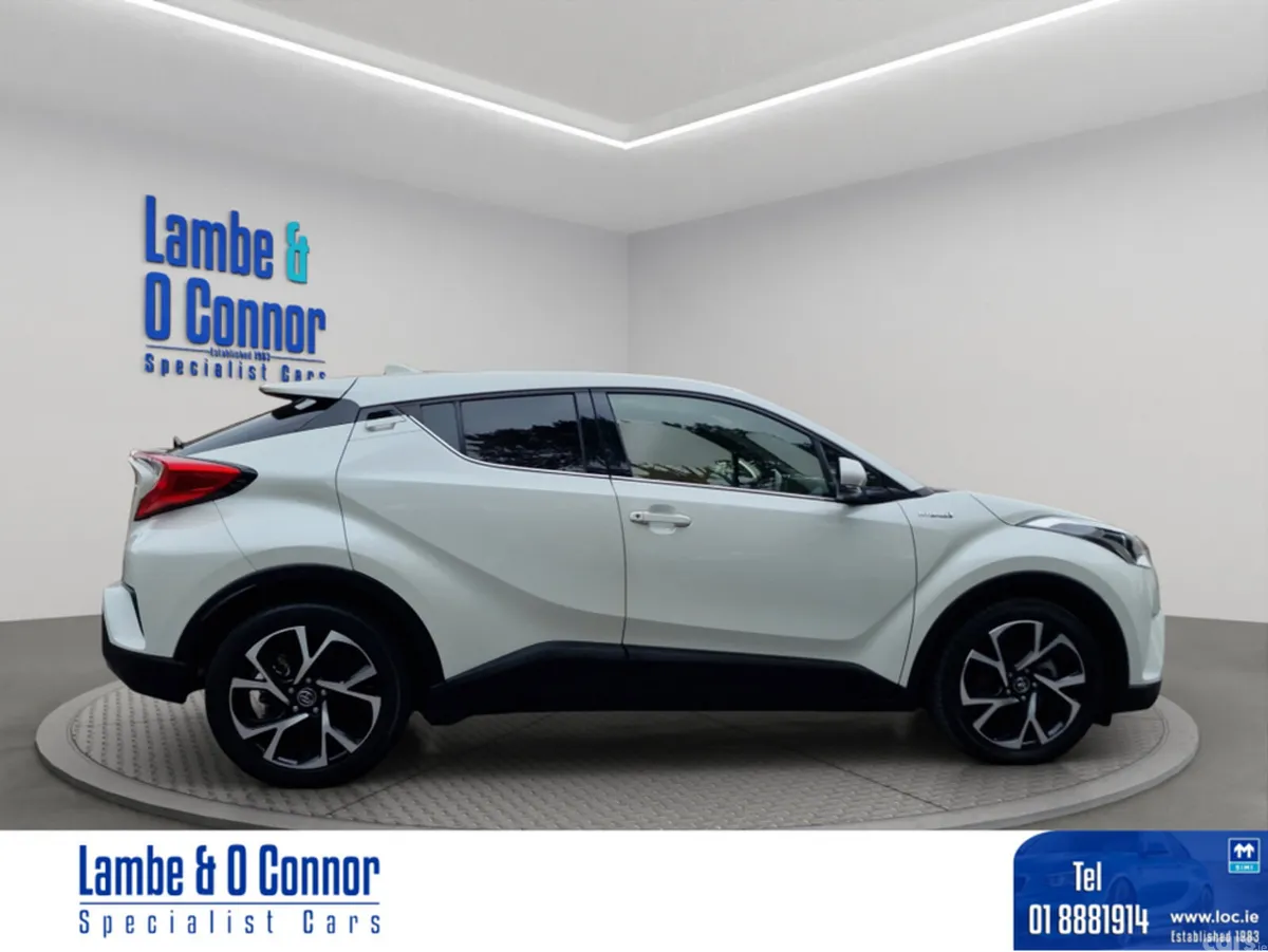 Toyota C-HR SUV, Petrol Hybrid, 2017, White