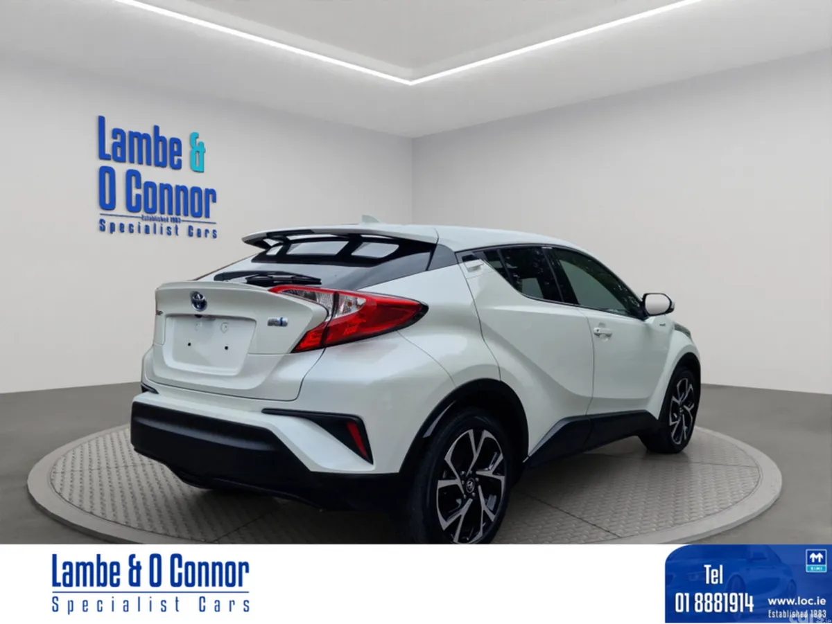 Toyota C-HR SUV, Petrol Hybrid, 2017, White