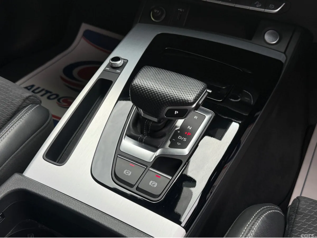 Audi Q5 Estate, Petrol Plug-in Hybrid, 2022, Blue