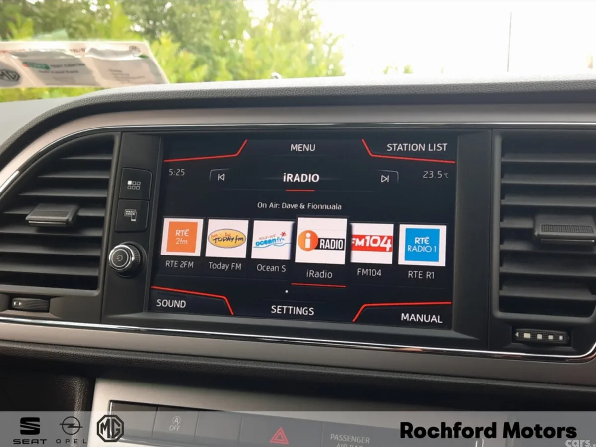 SEAT Leon Hatchback, Diesel, 2017, Blue