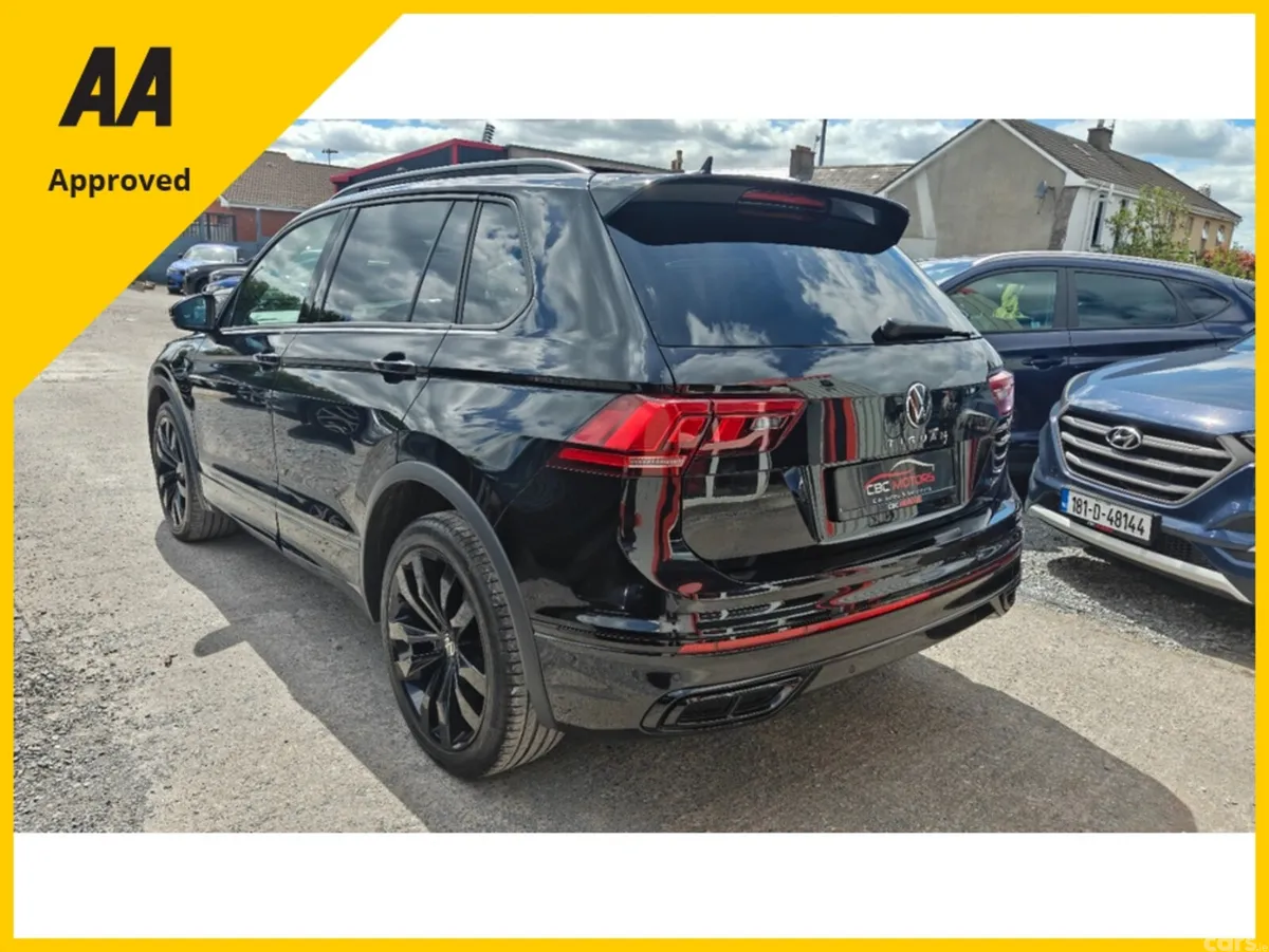 Volkswagen Tiguan SUV, Petrol Plug-in Hybrid, 2024, Black
