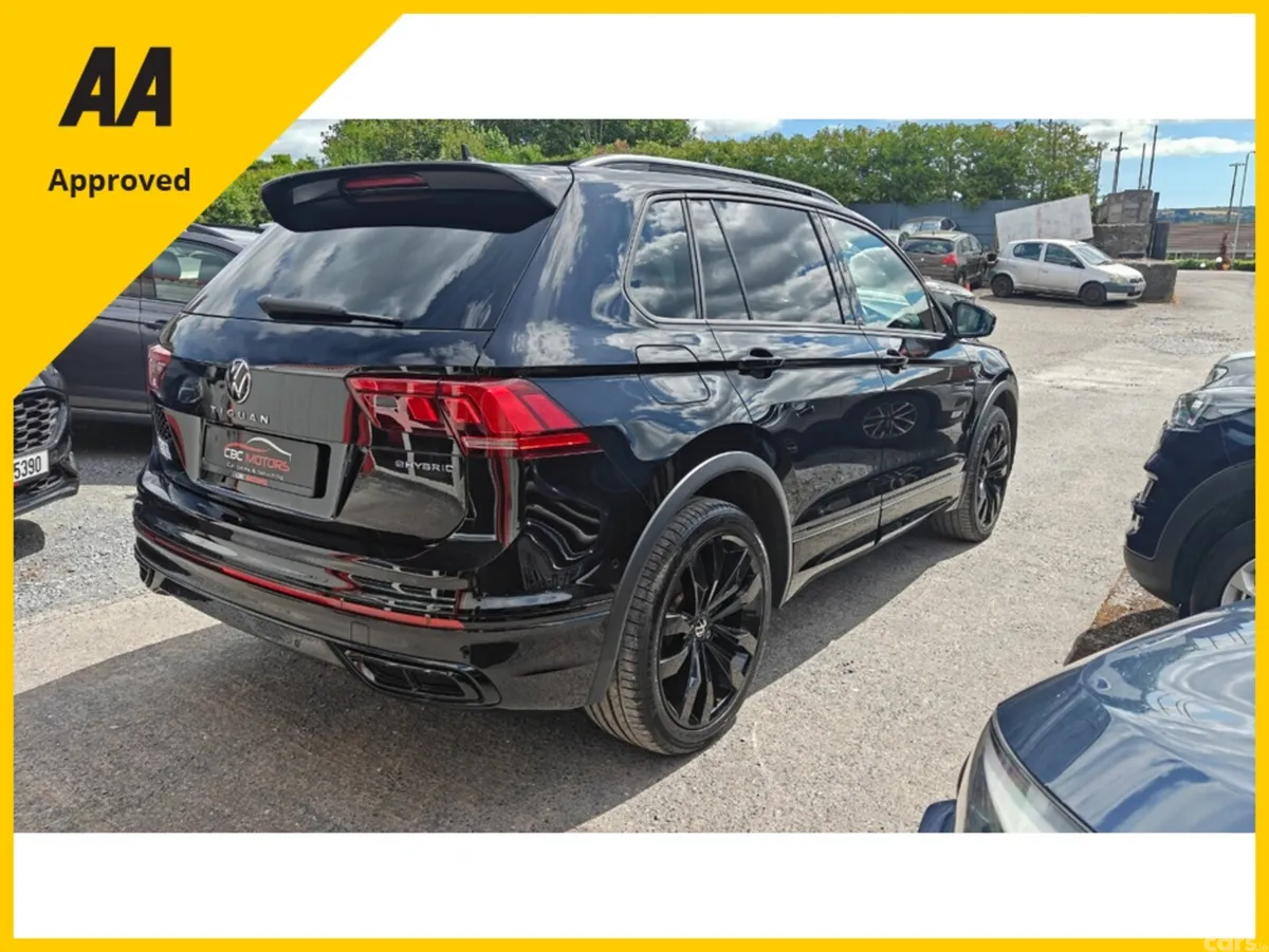 Volkswagen Tiguan SUV, Petrol Plug-in Hybrid, 2024, Black